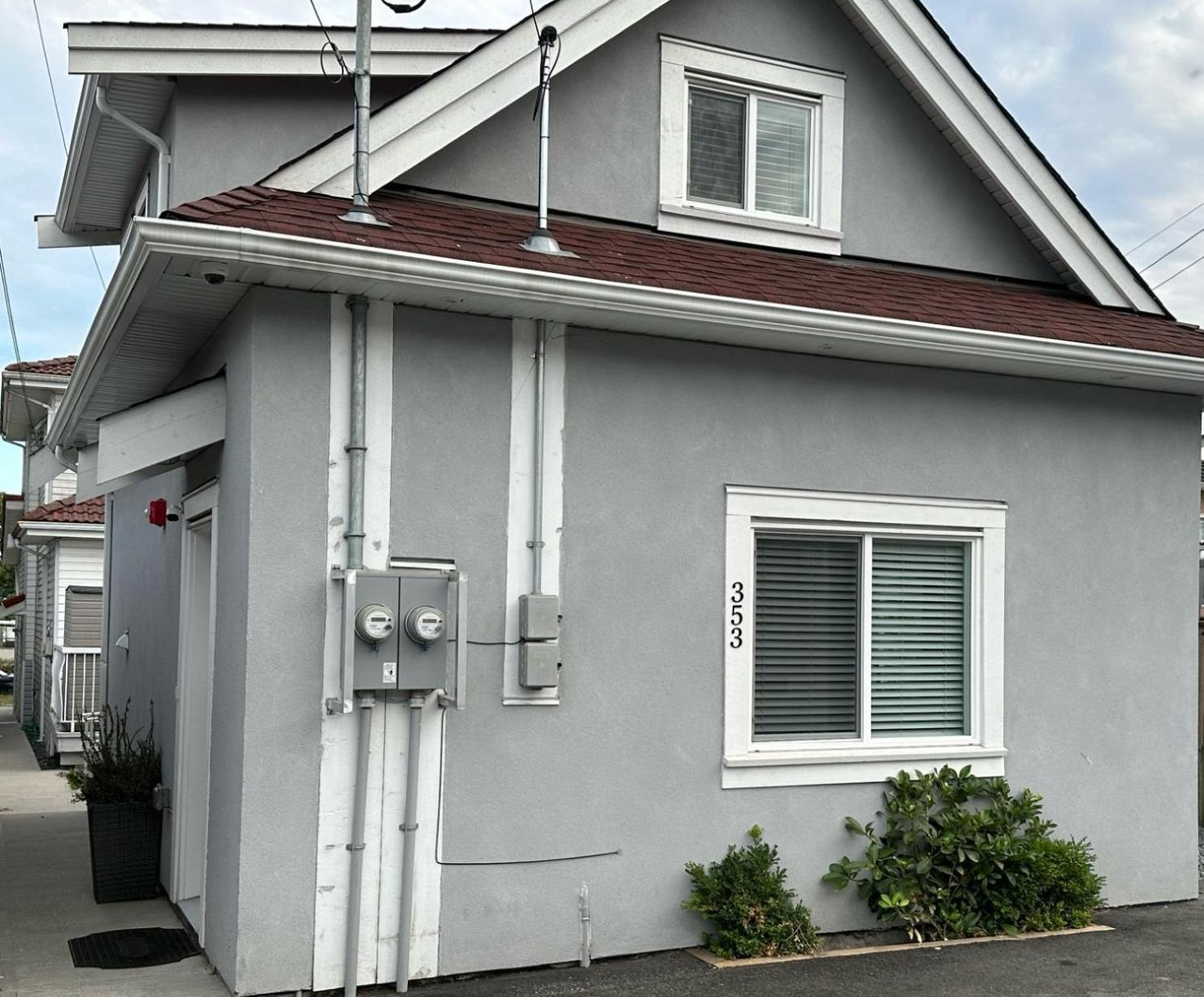 Bright And Cozy Modern Home In Vancouver - Central To Yvr-Downtown - Free Private Parking Екстер'єр фото